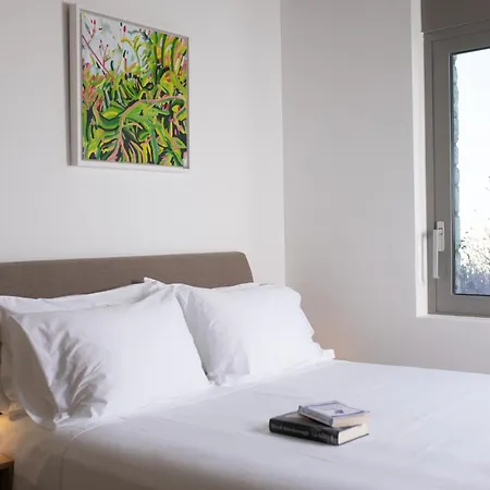 Villa Thymari, A Unique Seafront