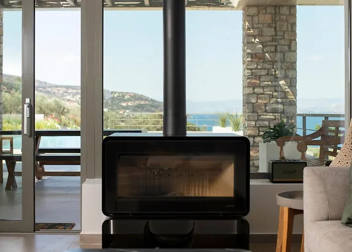 Thymari, A Unique Seafront