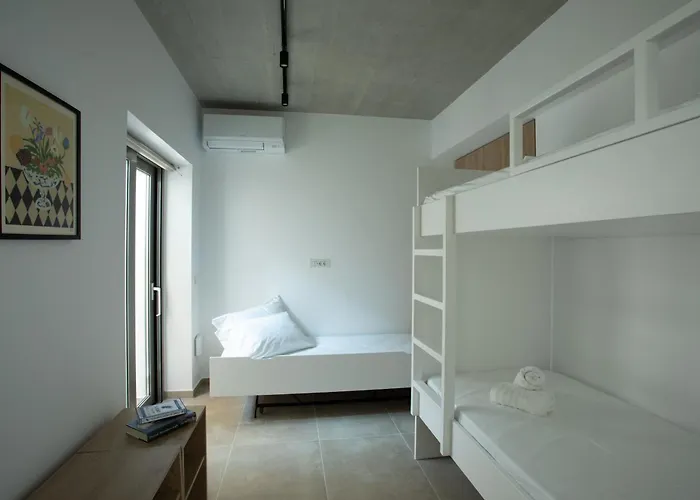 Villa Thymari, A Unique Seafront *