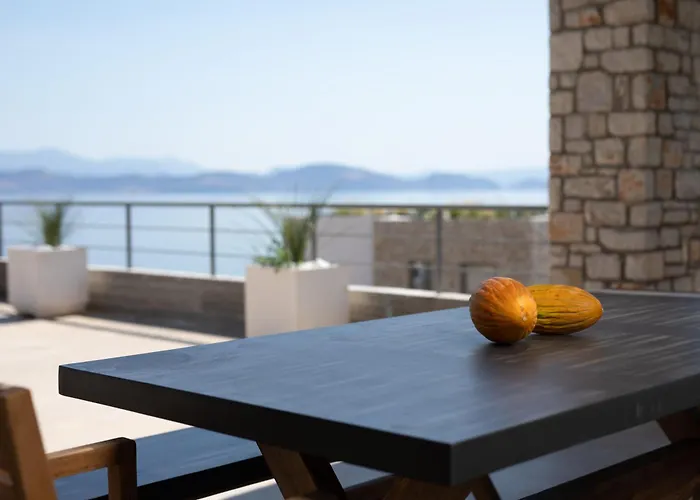 Villa Thymari, A Unique Seafront *