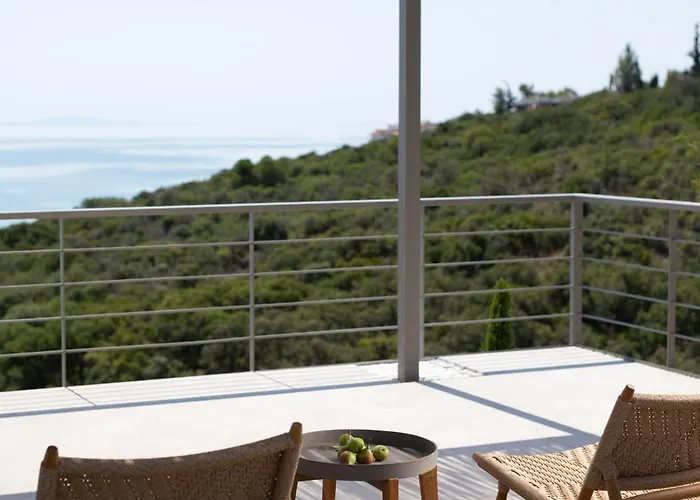 Thymari, A Unique Seafront Xiropígado